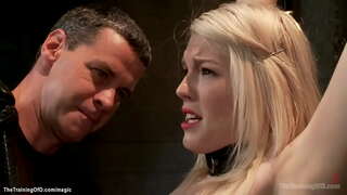 Qaynar bağlı sarışın-başlanğıc Onu Нову əzab və intizama ustası James Mogul sonra vadar edir sormaq və qoydu almaq böyük bir üzvü kobud gimp Owen Grey