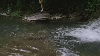 Чертовски гаряча амазонка і соковита сперма на дупі