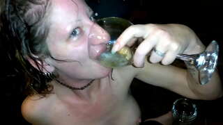 Sexxycandyxxx menelan semua turun