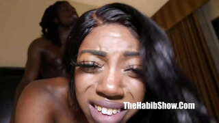 Crystal cooper tynn med en booty petite freak elsker cameroncongo bbc