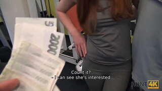 HUNT4K. Pecunia enim homo sino expertus venator ad irrumabo GF ius in gym