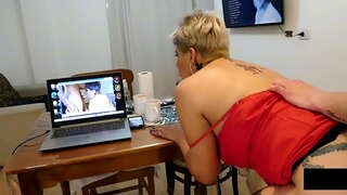 ���ी शोधू त्याला वर spying मला मी असताना मुष्टीमैथुन आणि मी त्याला भरा माझी गांड नितंब दूध होईपर्यंत तो overflows .....