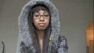 Asiaidd &#039; n giwt teen footjob