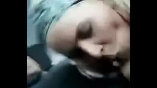 Inseala pe fathersday în timp ce e singura acasa