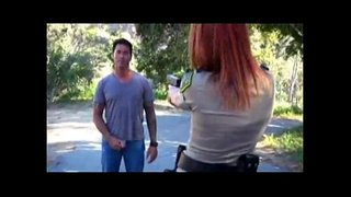 ���ాప్స్ ఇబ్బంది పెట్టాడు అవుట్డోర్