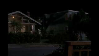 ���ाहेल ग्रीफिथ में छह पैरों के नीचे