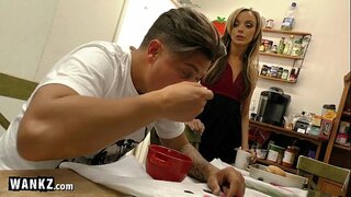 WANKZ - මිනිහා පිස්සු හැදිලද ඔහුගේ ඇත්තටම උණුසුම් පියවර අම්මා!