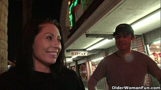 ���ेगास में, होटल