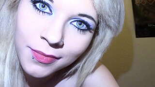 Vruća sexy devojka Balavi Jezik