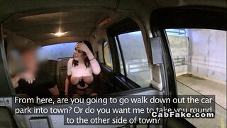 ���รื่องใหญ่หัวนมมือสมัครเล่นแน่นอได้หน้าอยู่ในปลอมนั่งแท็กซี่ก