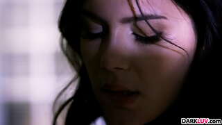 Siji Khusus BBC Wengi Kanggo Valentina Nappi