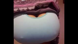 Большая резиновая капля на грудь