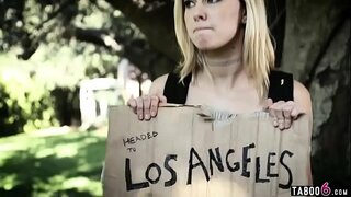 Mbukak adoh saka ngarep teen pindho pus bajingan sawise hitchhike