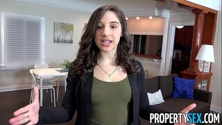 PropertySex - студентка трахает горячую задницу агента по недвижимости