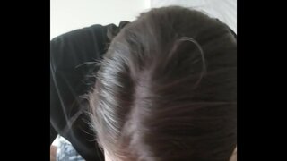 Həvəskar həyat yoldaşı oral глотает