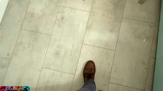 Sarışın katibi ilə böyük сиськами edir boss kondom