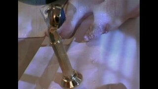 Horny wasagaji kutomba katika tub moto