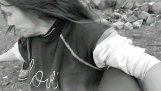 CEILIOG DU CUM SLUT: ASHTON CARIAD GOBBLES BBC CUM DDWYWAITH yn GYHOEDDUS